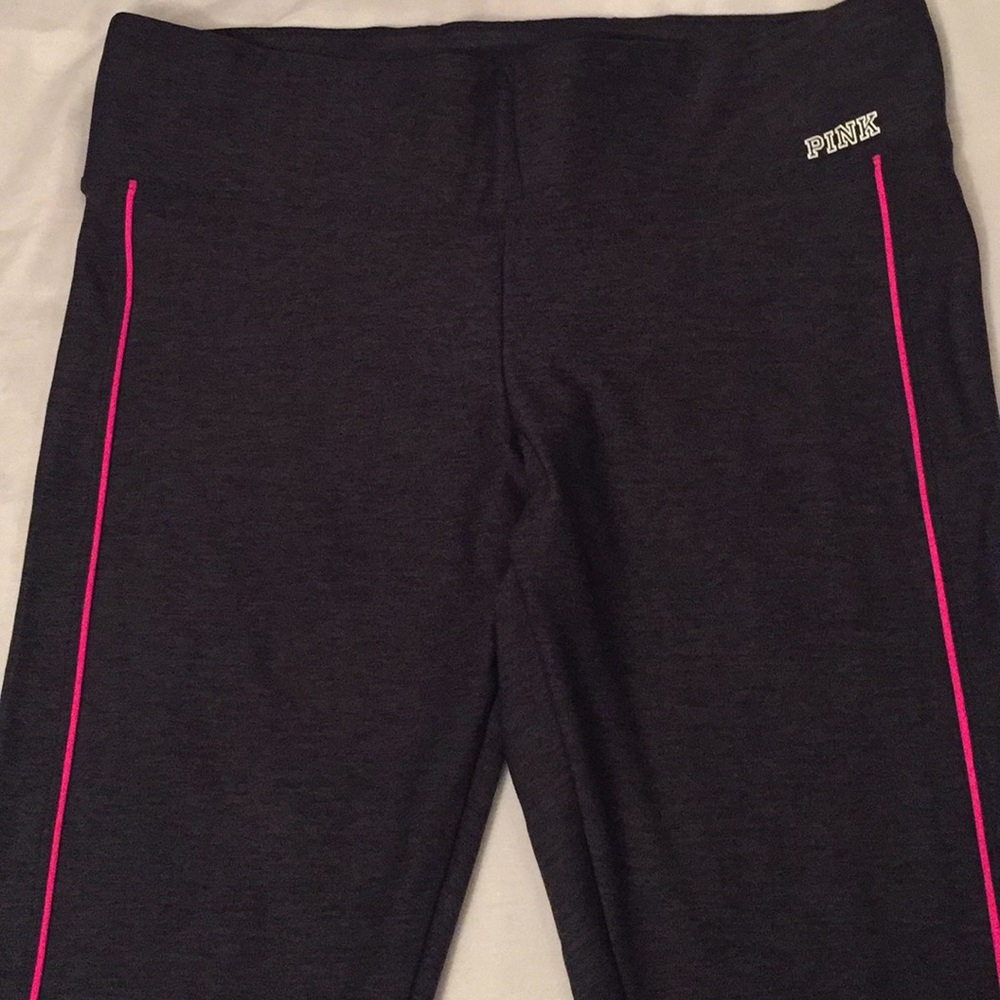 Pink 💗 Leggings. Super cute used once.